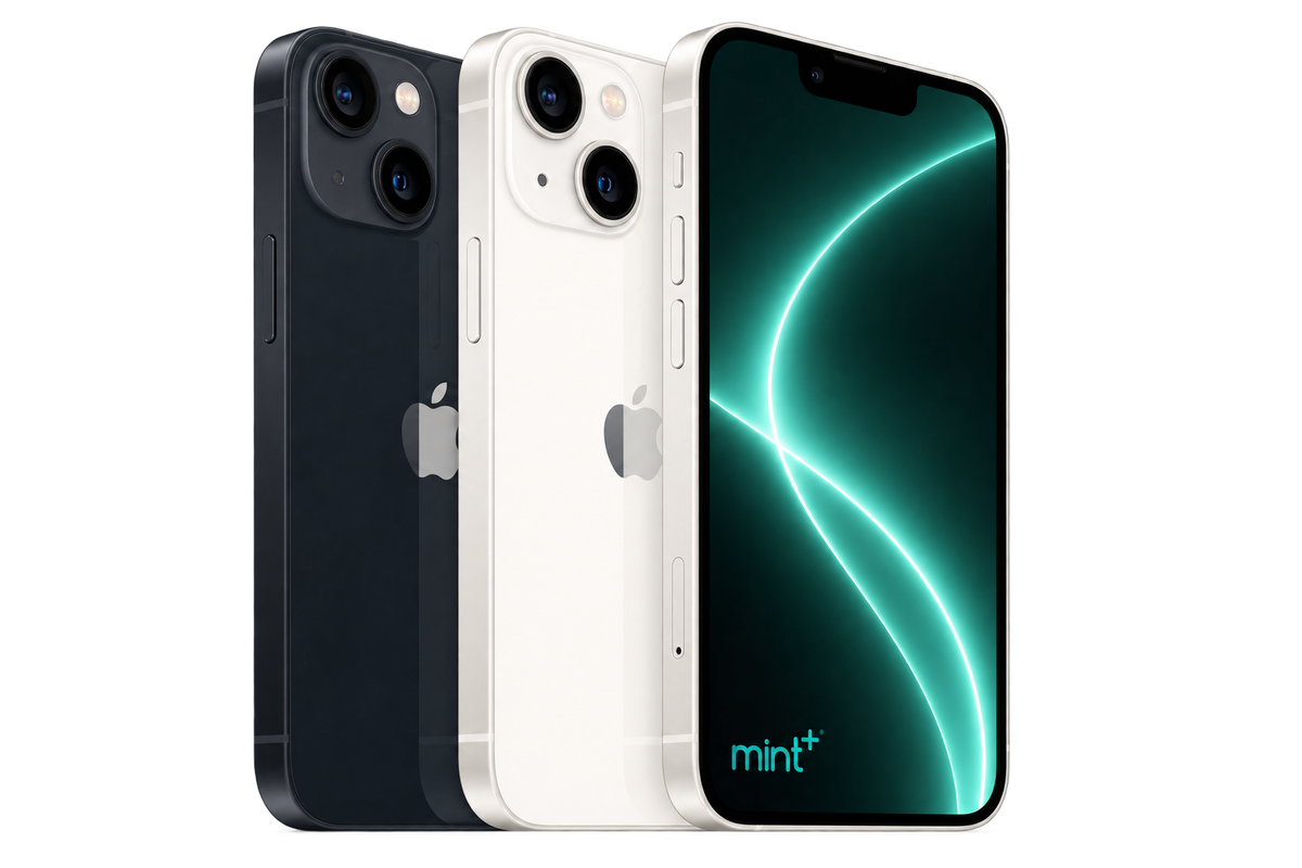 Photo of iPhone 13 midnight and white