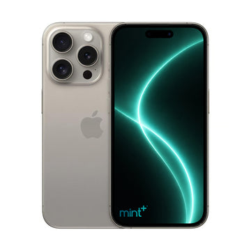 Photo of iPhone 15 pro max titanium with mint+ wallpaper